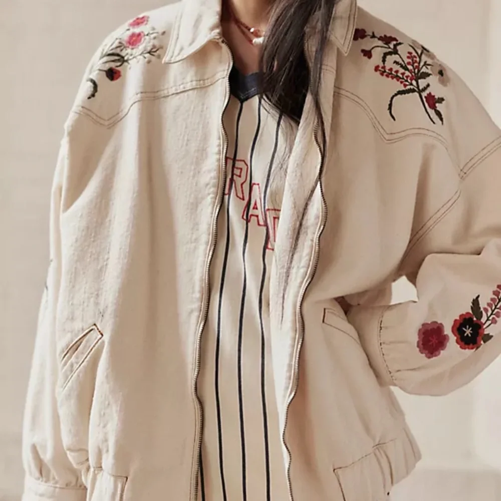 We The Free Floral Embroidered Cream Jacket - Picture 2 of 7